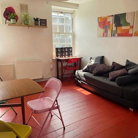 Carpe Diem Rooms Flat Near Zone 1 Londra Dış mekan fotoğraf