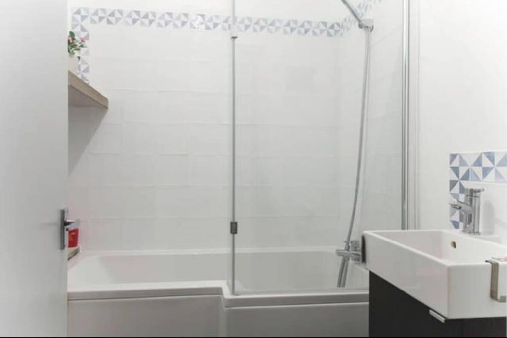 Carpe Diem Rooms Flat Near Zone 1 Londra Dış mekan fotoğraf